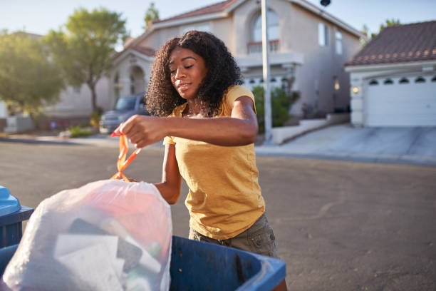 Best Full-Service Junk Removal  in Epworth, IA